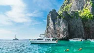 ひとり旅での海外現地ツアー活用法:英語vs日本語ツアーの比較と選び方