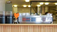 メルボルンの小さな人気ドーナツ店、SHORT STOP(ショートストップ)